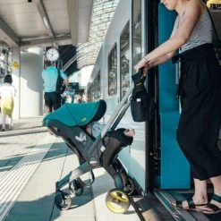 Doona+ Babybilstol, Racing Green 13 Doona+ Babybilstol, Racing Green -jollyroom Salg 43001 13 1119 3b