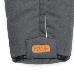 Nordlys Minivognpose Lammeskinn Uklippet, Grey Melange/White -jollyroom Salg NL MINI FOOTMUFF LS OK GREY WHITE 2266 4d