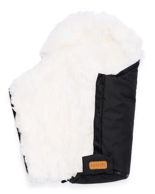 Nordlys Minivognpose Lammeskinn Uklippet, Svart/Hvit 6 Nordlys Minivognpose Lammeskinn Uklippet, Svart/Hvit - Bilde 4