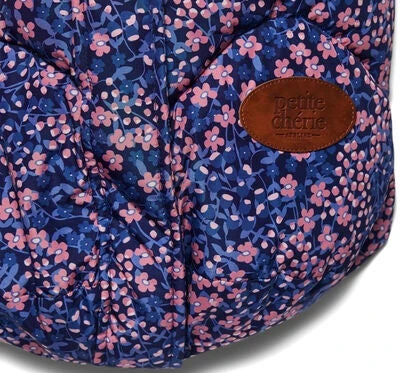 Petite Chérie Essence Minivognpose, Petite Flowers/ Medieval Blue 4 Petite Chérie Essence Minivognpose, Petite Flowers/ Medieval Blue - Bilde 2