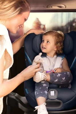 Cybex Sirona S2 I-Size Bilstol, Deep Black 4 Cybex Sirona S2 I-Size Bilstol, Deep Black - Bilde 2