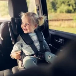 TinySeats Sammenleggbare Bilstol, Svart 17 TinySeats Sammenleggbare Bilstol, Svart -jollyroom Salg TINY110 3832 3a